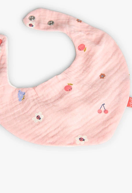 2-pack of knitted bibs for baby in pink and white with checkered pattern