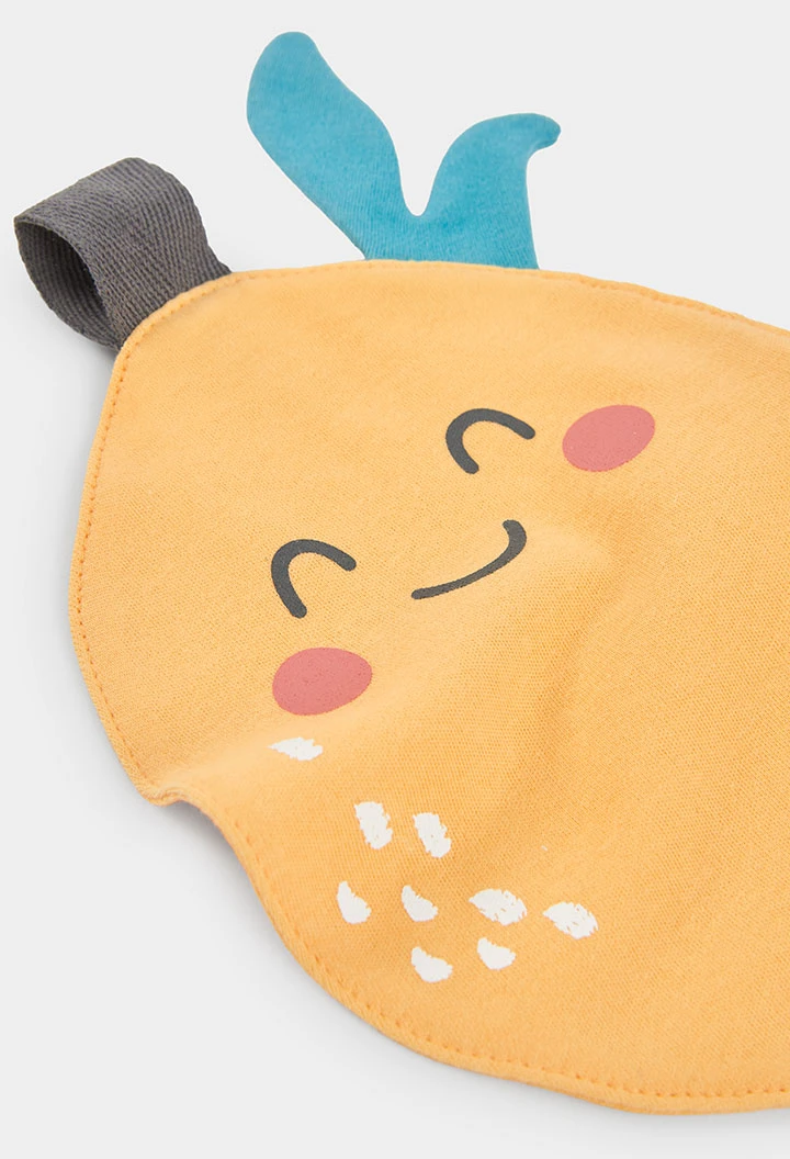 Manta y un doudou de bebe estampado