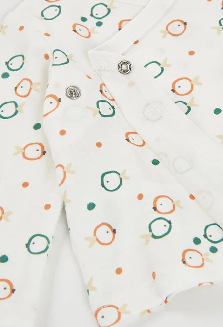 Conjunto para bebé com estampado de peixes