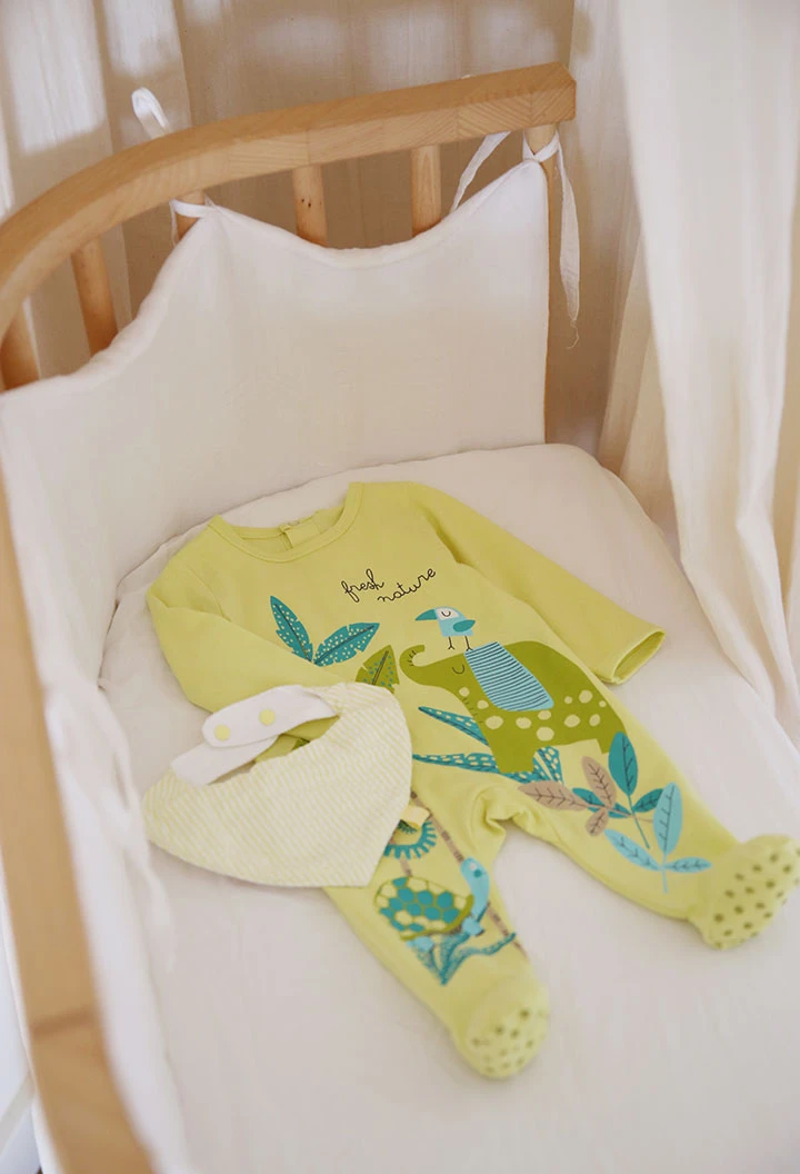Baby boy knitted romper in green