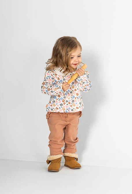 Completo in maglia neonata bambina stampa fiori rosa