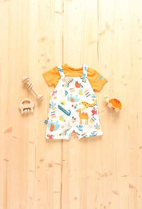 Ensemble de t-shirt et salopette en tricot pour bébé garçon de couleur orange