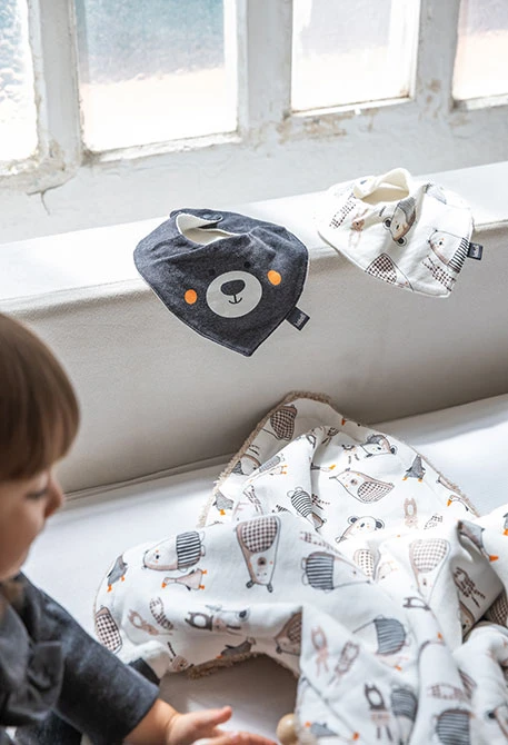 Babete de bebé malha animais