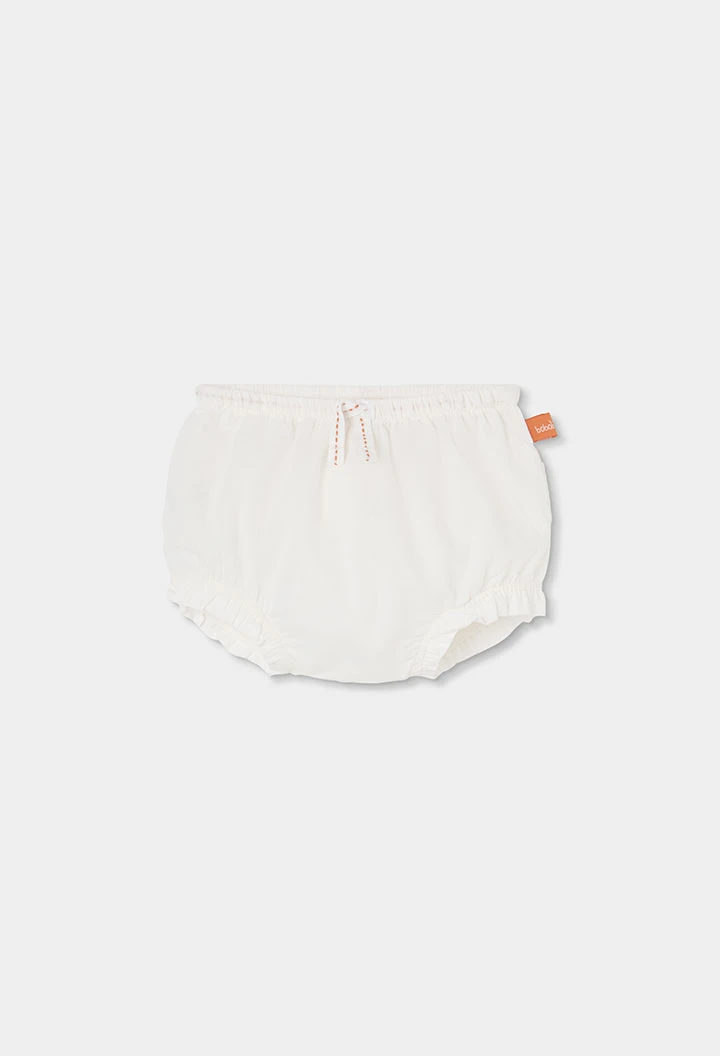 Baby outfit in white cotton