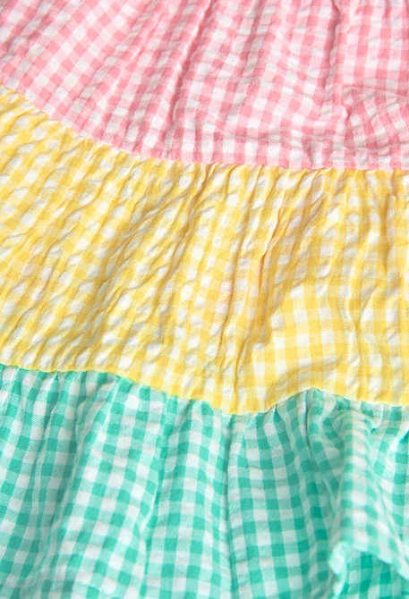 Vestido de popelina para bebé menina com design de xadrez em multicolor.