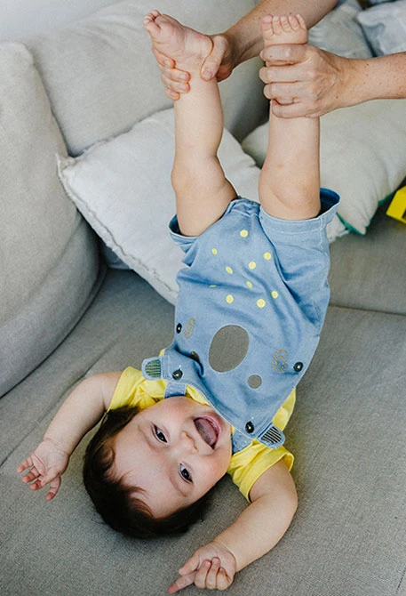 Baby boy knitted T-shirt set in yellow colour