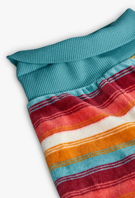 Completino da neonati a maglia con motivo animale a righe