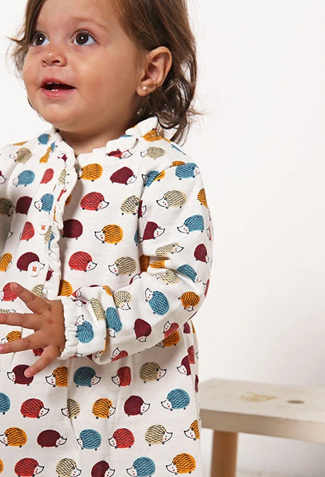 Robe pour bébé avec imprimé de hérissons
