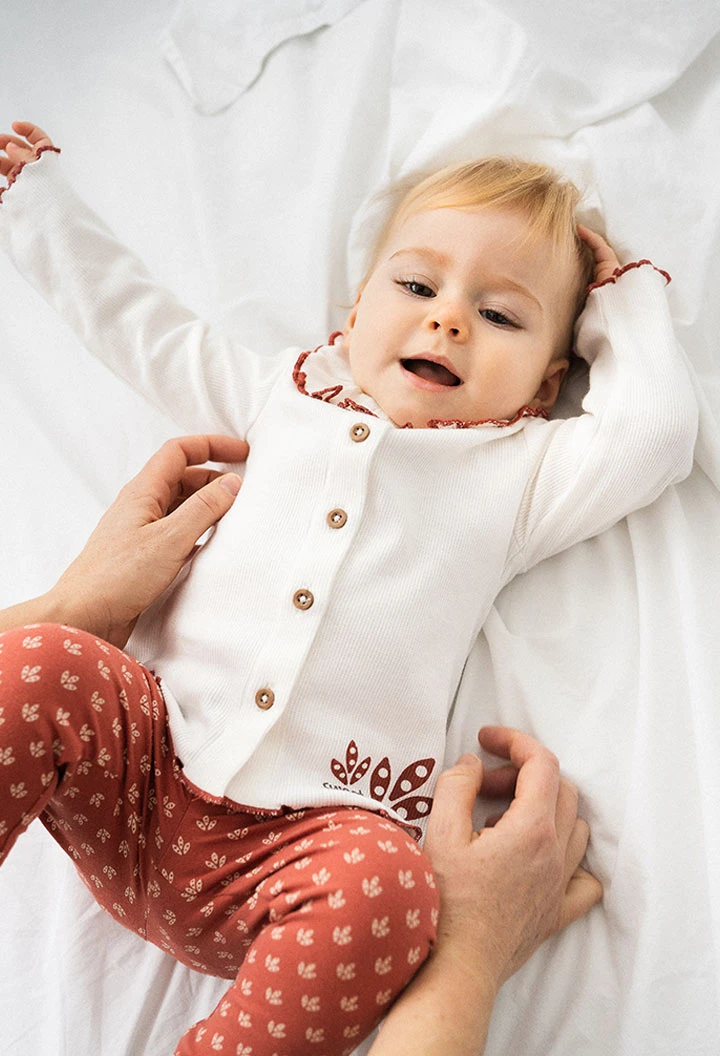 Conjunto de blusa e leggings de malha para bebé menina em branco
