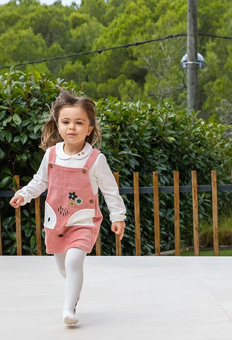 Conjunt nadó rosa flors