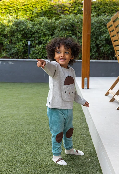 Ensemble en tricot pour bébé beige