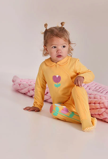 Babygrow para bebé algodão amarelo