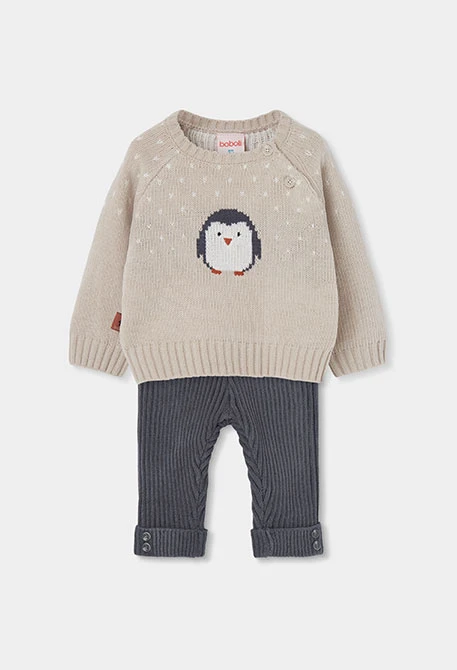 Conjunto bebé beige estampado de pingüino