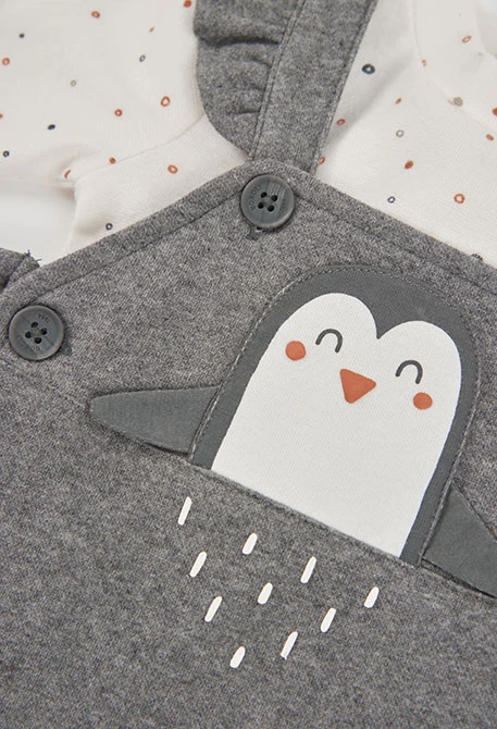 Conjunto punto bebé niña gris vigoré con pingüino