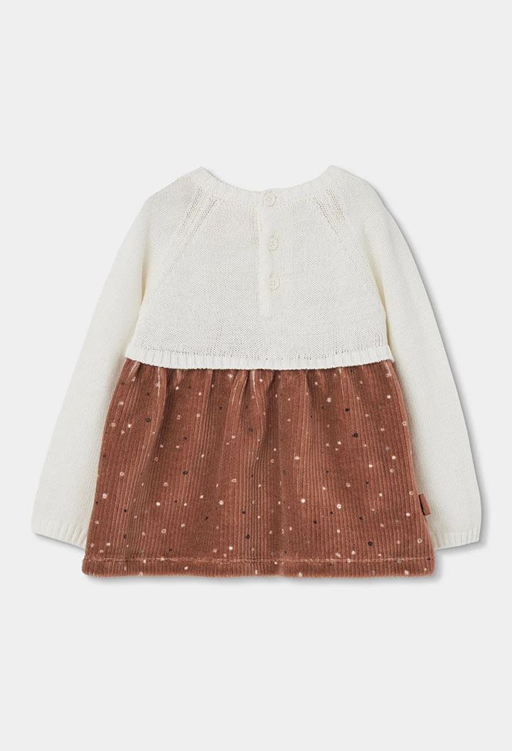 Vestido punto blanco combinado con pingüino