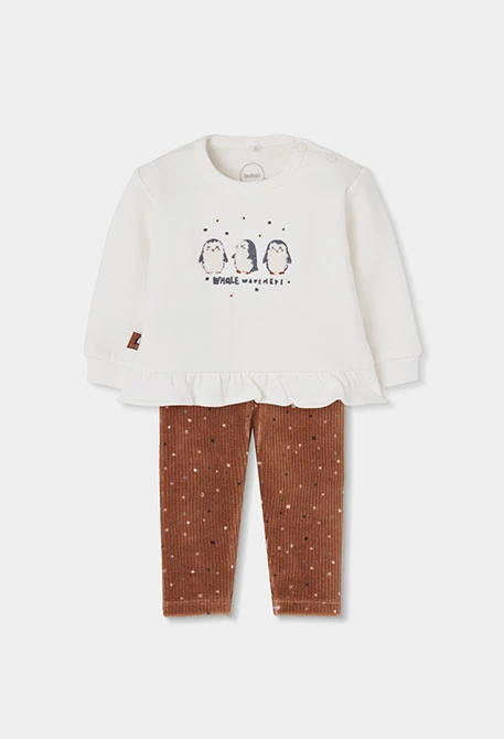 Conjunto punto bebé niña blanco estampado pingüinos