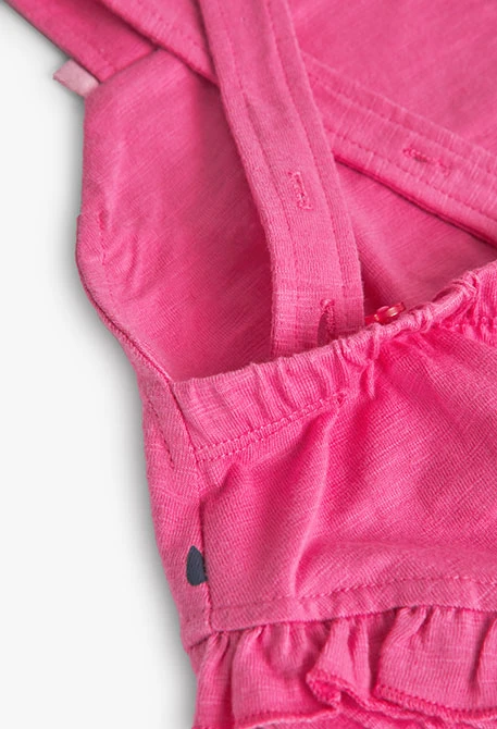 Grenouillère tricotée rose pour bébé fille