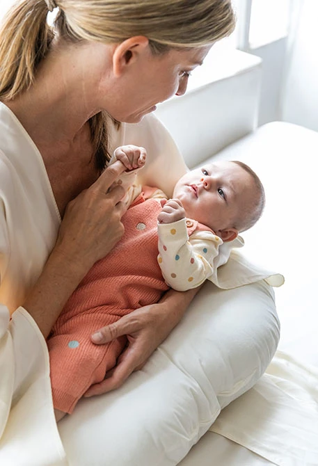 Salopette rosa per neonato