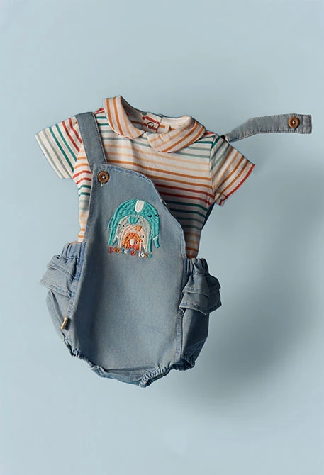 Completo neonato body e salopette in denim