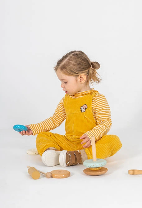 Ensemble maille bébé fille jaune avec écureuil