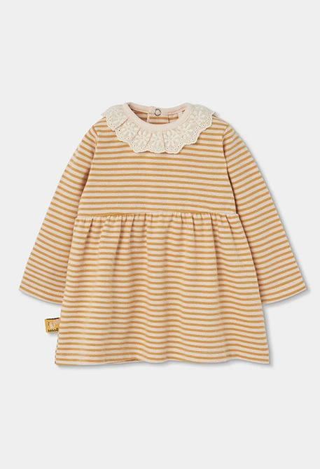 Robe en maille rayée moutarde bébé avec col en dentelle