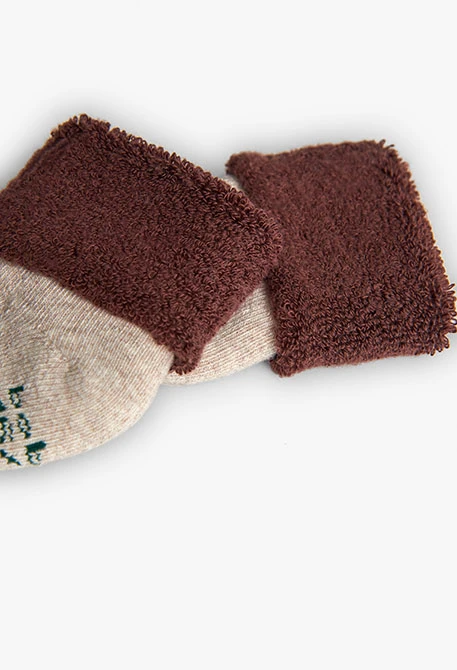 Pack bedruckte und gestreifte Babysocken