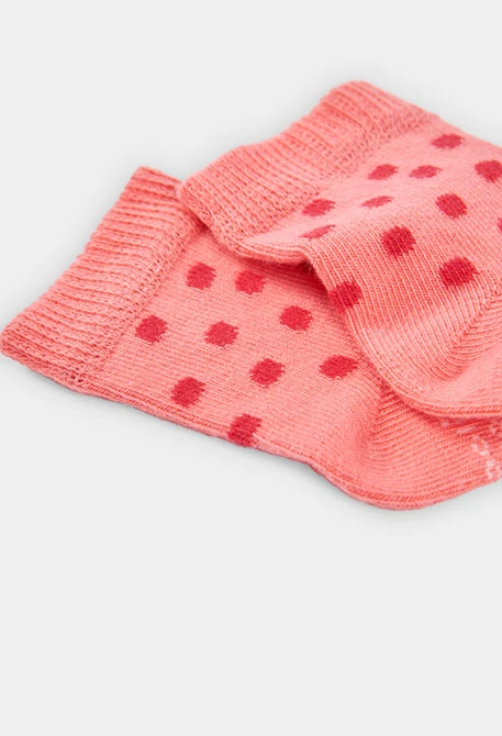 Baby-Socken-Set aus rosa Baumwolle.