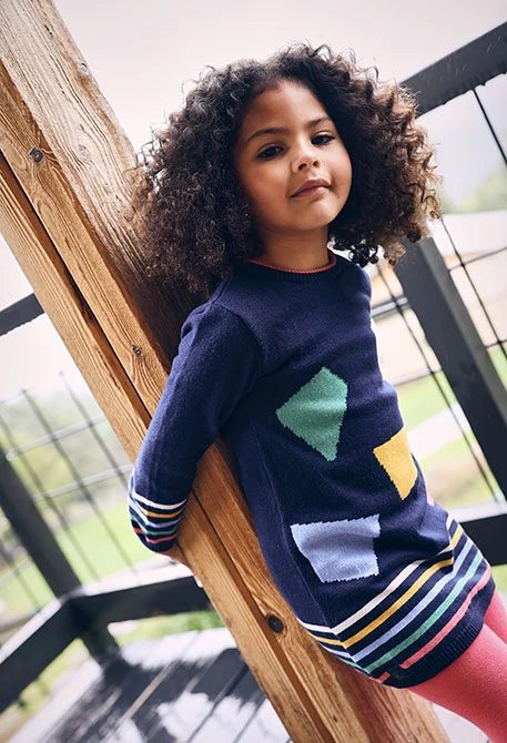 Vestido azul-marinho estampado