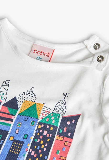 T-shirt menina de malha branca edifícios