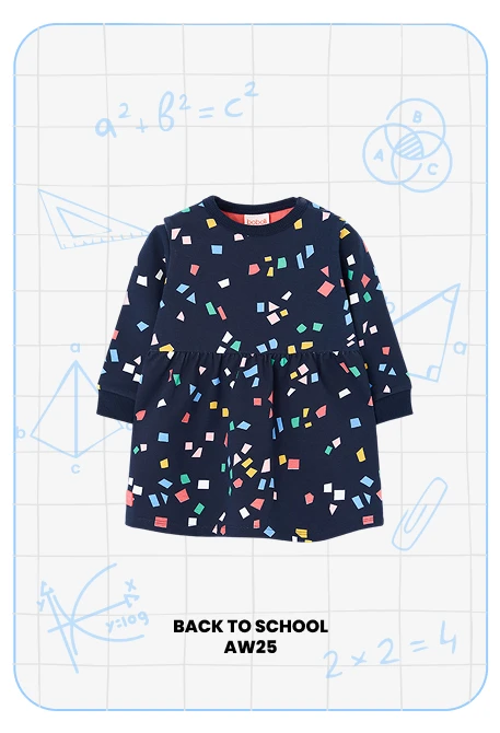 Marineblaues Kleid mit geometrischen Formen