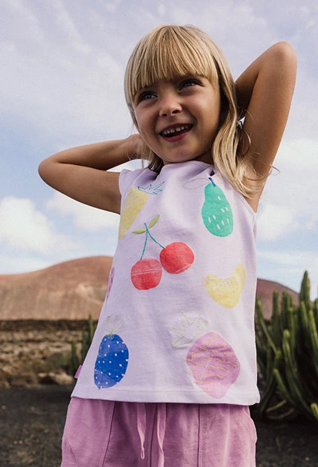 Strick-T-Shirt für Baby-Mädchen in Weiß mit Fruchtaufdruck