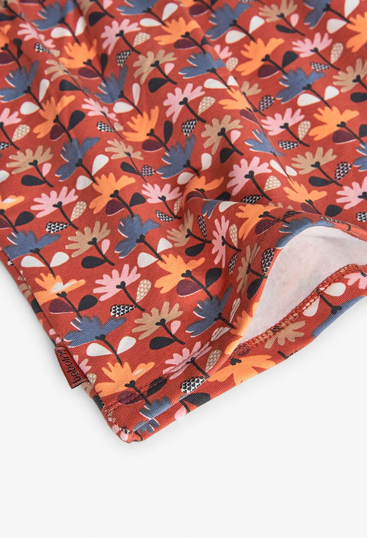 Orangenfarbenes Blumenkleid