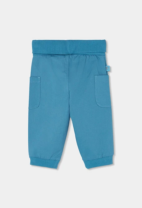 Baby set: cotton t-shirt and trousers.