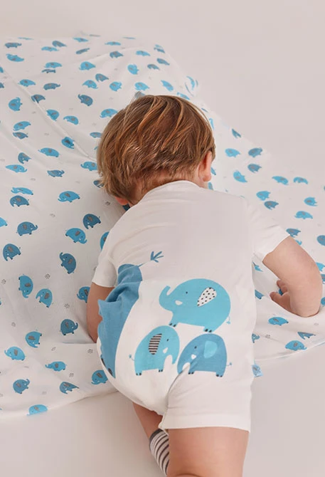 Combinaison bébé en coton blanc