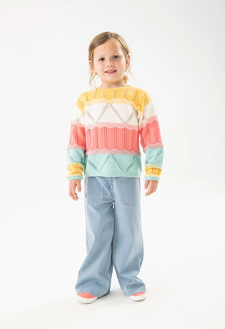 Baby girl knitted trousers in bleach colour