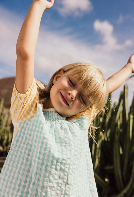 Blusa de popelín para bebé niña con diseño de cuadros en multicolor