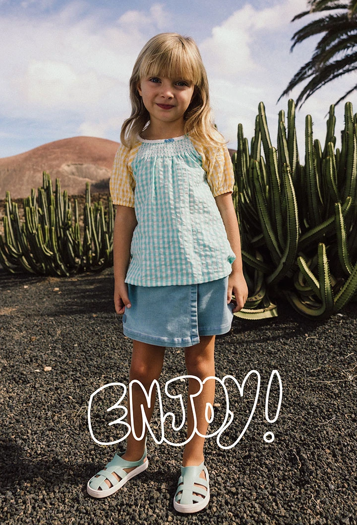 Baby girl's denim skort in bleach colour