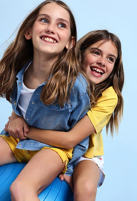 Blouson en maille pour bébé fille de couleur délavée