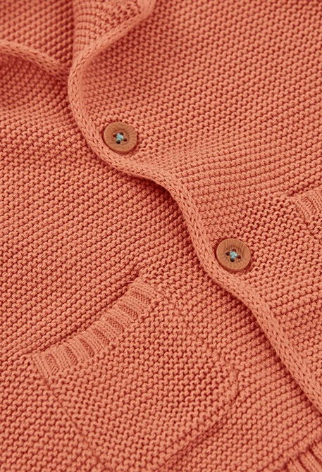 Veste bébé en tricot marron