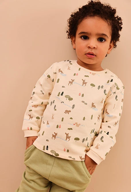 Grünes waldgemustertes Strick-Set für Baby-Jungen