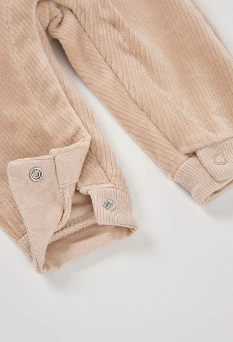 Ensemble maille bébé garçon beige imprimé forêt