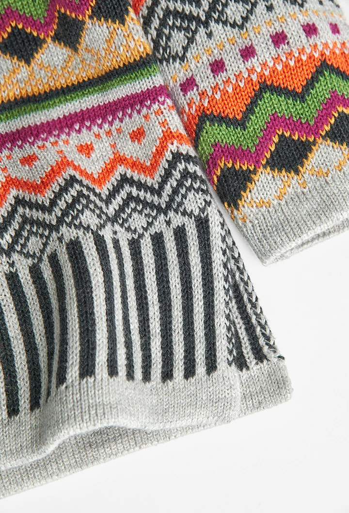 Pull en jaquard pour bébé fille
