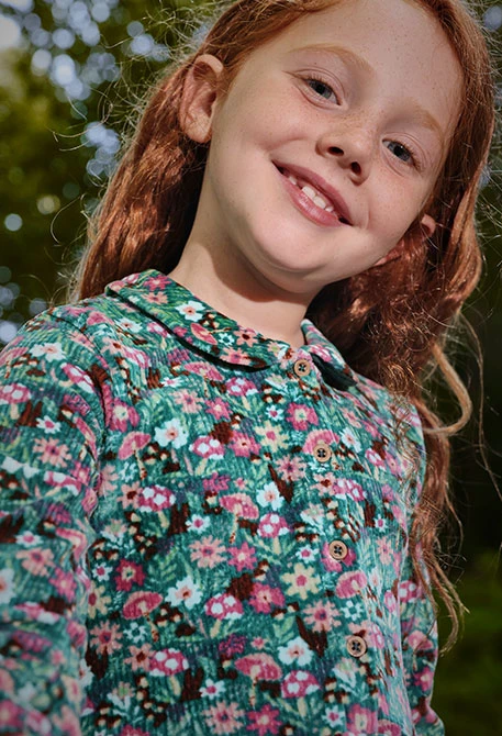 Robe en maille fleurs vertes