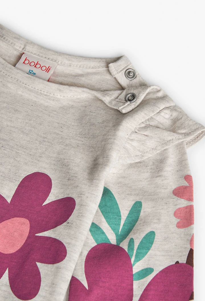 Vestido de malha bege com flores