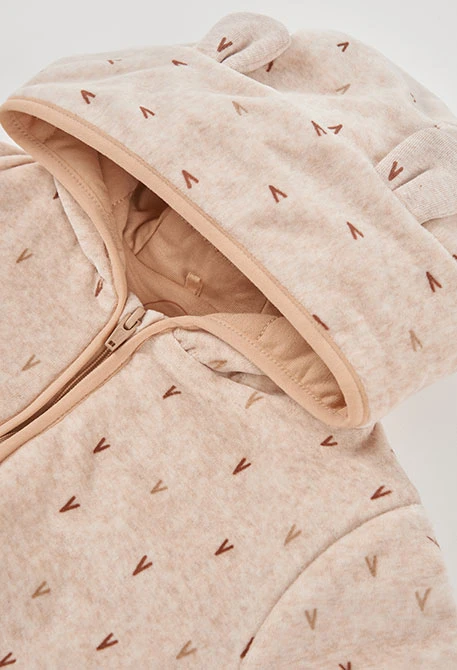 Grenouillère bébé beige imprimée à capuche