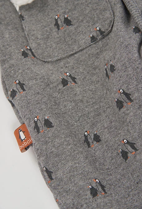 Grauer Strick-Schlafanzug für Baby mit Pinguin-Aufdruck
