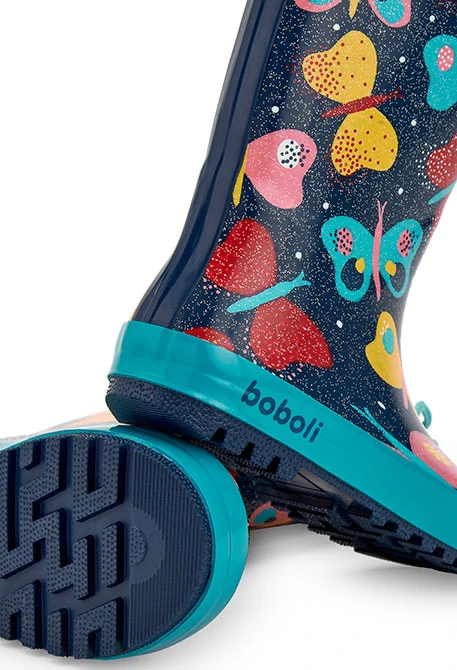 Botas "borboleta" para menina