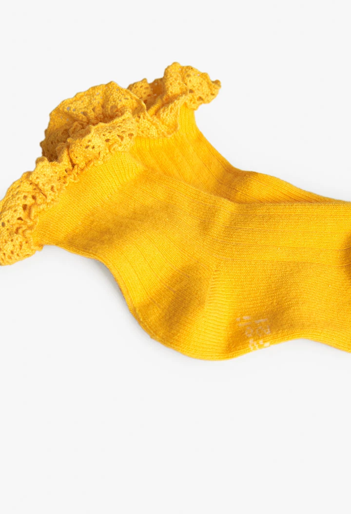 Confezione di calzini a maglia per neonata in giallo