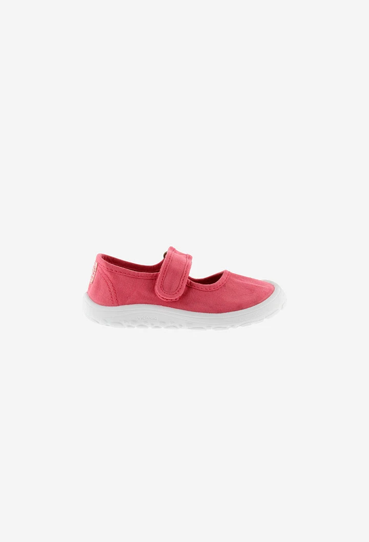 Mercedes Bosco barefoot canvas in strawberry color