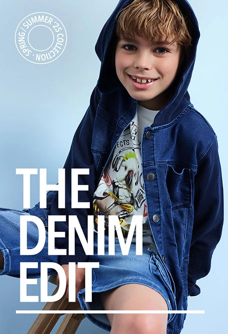 Giubbino denim in maglia per neonato di colore blu con cappuccio.